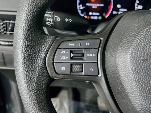 Used 2024 Honda CR-V EX image 17