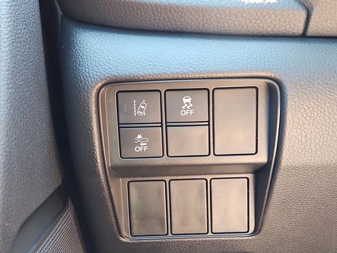 Used 2018 Honda CR-V EX image 10