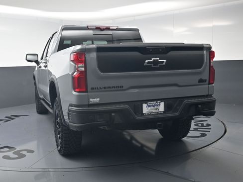 Used 2025 Chevrolet Silverado 1500 ZR2 w/ ZR2 Bison Edition AWD/4WD image 8