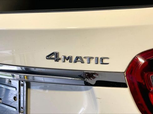 Used 2015 Mercedes-Benz GLA 250 4MATIC image 9