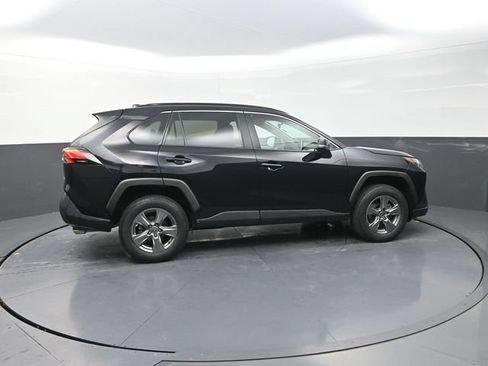 Used 2024 Toyota RAV4 XLE FWD image 9