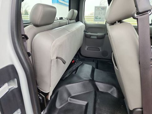 Used 2013 GMC Sierra 2500 W/T image 28