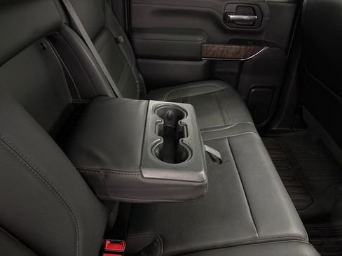 Used 2022 GMC Sierra 2500 Denali w/ Technology Package image 25