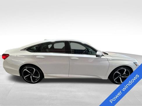 Used 2020 Honda Accord Sport image 4