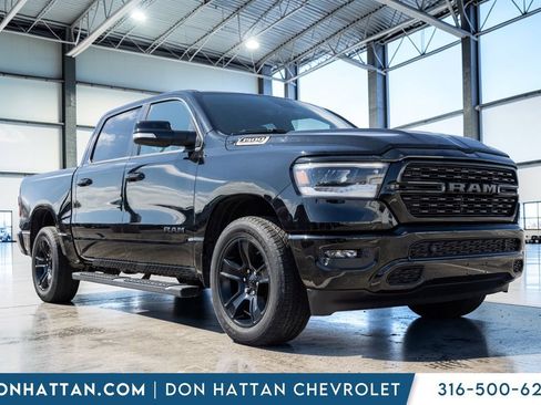 Used 2022 RAM 1500 Big Horn AWD/4WD image 32
