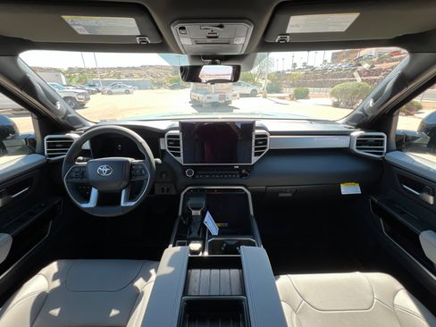New 2026 Toyota Tundra Limited AWD/4WD image 9