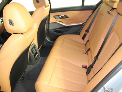 New 2026 BMW 330i Sedan w/ M Sport Package image 13