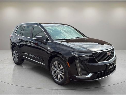 New 2025 Cadillac XT6 Premium Luxury w/ Technology Package image 7