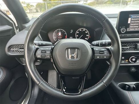 Used 2025 Honda HR-V Sport image 15