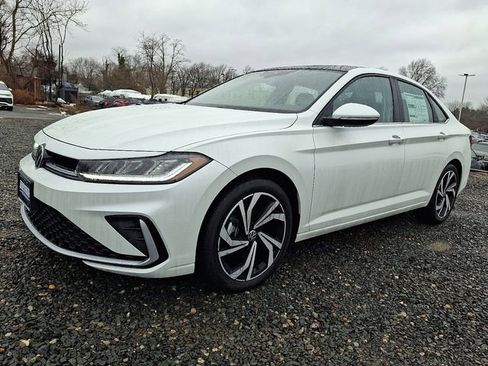 New 2026 Volkswagen Jetta SEL image 2