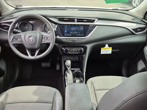 Certified 2023 Buick Encore GX Preferred w/ Cold Weather Comfort Package AWD/4WD image 18