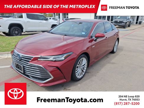 Used 2020 Toyota Avalon Limited w/ Advanced Safety Package image 1