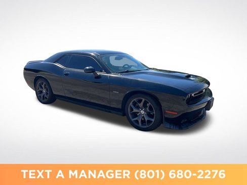 Used 2019 Dodge Challenger R/T RWD image 7