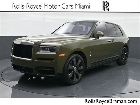 Certified 2021 Rolls-Royce Cullinan AWD/4WD image 1