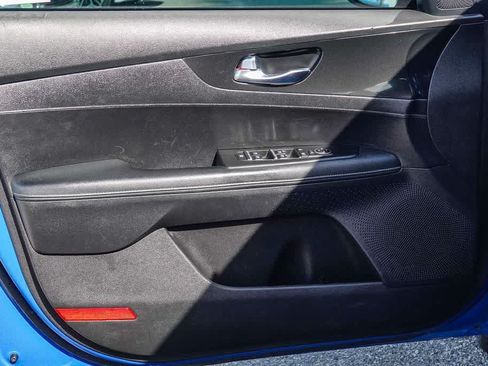 Used 2023 Kia Forte GT-Line FWD image 19