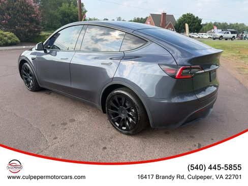 Used 2020 Tesla Model Y Long Range AWD/4WD image 3