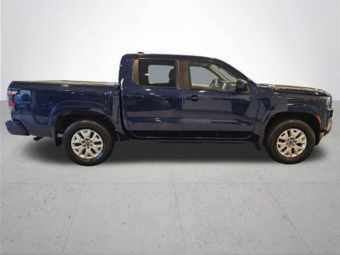 Certified 2022 Nissan Frontier SV image 7