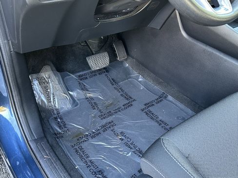 Used 2025 Honda CR-V LX image 18