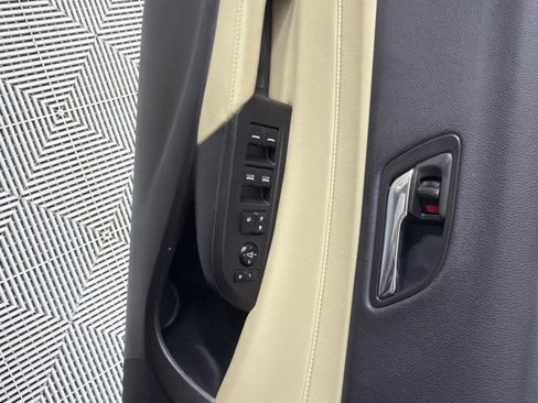 Used 2017 Acura ILX image 12