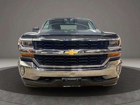 Used 2017 Chevrolet Silverado 1500 LT w/ All Star Edition image 3