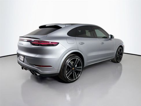 Certified 2021 Porsche Cayenne Turbo AWD/4WD image 7
