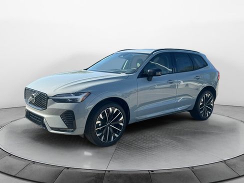New 2026 Volvo XC60 B5 Ultra w/ Protection Package Premier AWD/4WD image 3