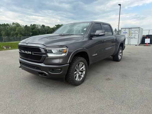 Used 2020 RAM 1500 Laramie w/ Sport Appearance Package AWD/4WD image 3