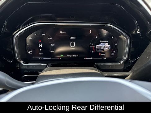 New 2026 GMC Sierra 1500 Elevation image 14