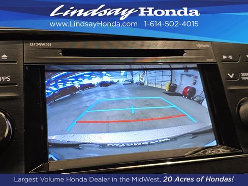 Used 2017 Toyota Avalon XLE image 17