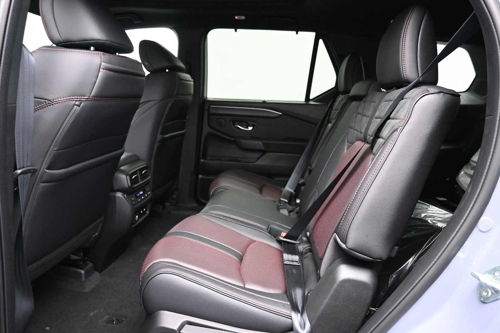 New 2026 Honda Pilot Black Edition image 13