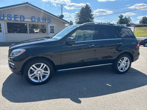Used 2014 Mercedes-Benz ML 350 BlueTEC 4MATIC image 3