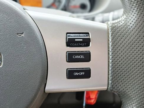 Used 2018 Nissan Frontier SV image 18