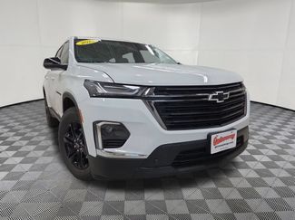 Used 2022 Chevrolet Traverse LS w/ Midnight/Sport Edition AWD/4WD video 2
