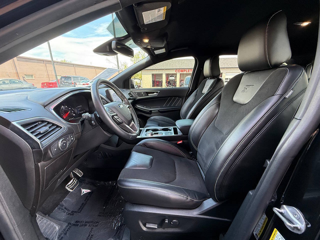 Used 2021 Ford Edge ST AWD/4WD image 17