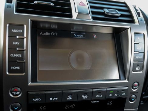 Used 2017 Lexus GX 460 Premium image 29