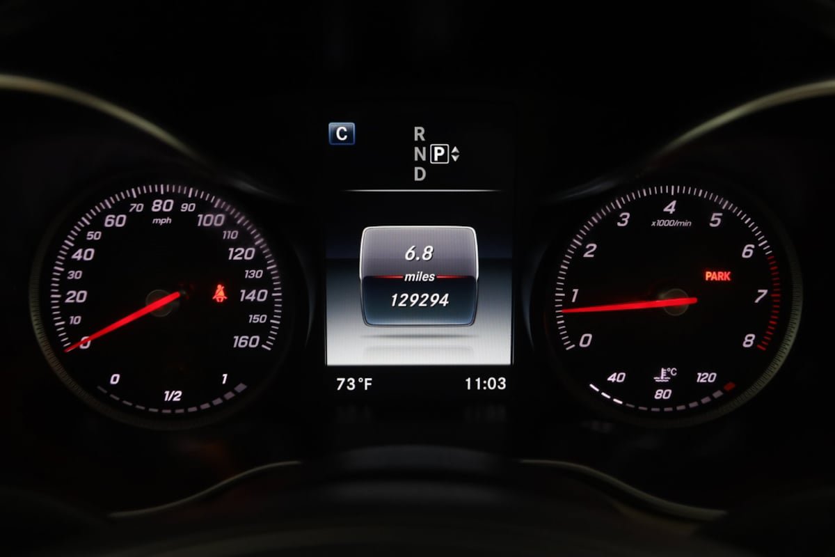 Used 2015 Mercedes-Benz C 300 4MATIC Sedan image 16