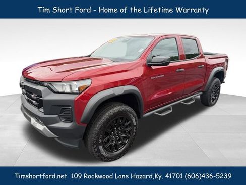 Used 2023 Chevrolet Colorado Trail Boss w/ Advanced Trailering Package AWD/4WD image 1