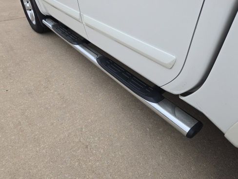 Used 2013 Nissan Titan SL w/ DVD Pkg image 12