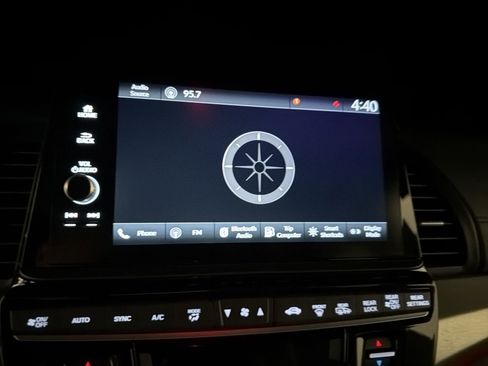 Used 2025 Honda Odyssey Sport-L image 22