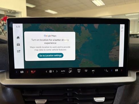 Used 2025 Ford Explorer Platinum w/ LUX Leather Package image 23