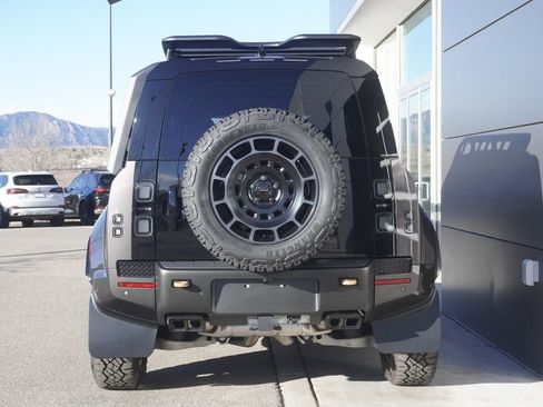 New 2026 Land Rover Defender 110 OCTA image 6