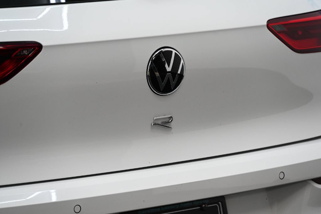 Used 2024 Volkswagen Golf R AWD/4WD image 14