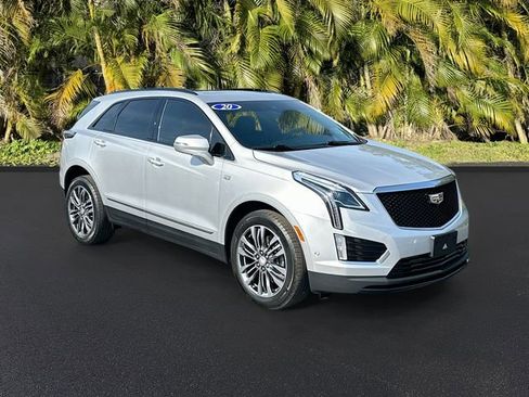 Used 2020 Cadillac XT5 Sportv image 2