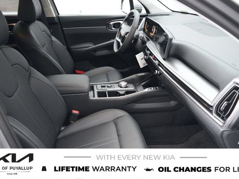 New 2026 Kia Sorento EX AWD/4WD image 16