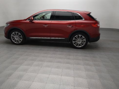 Used 2016 Lincoln MKX Reserve w/ Technology Package FWD image 3
