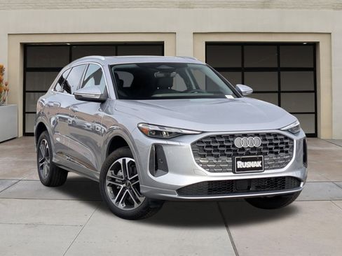 New 2025 Audi Q5 Premium image 19