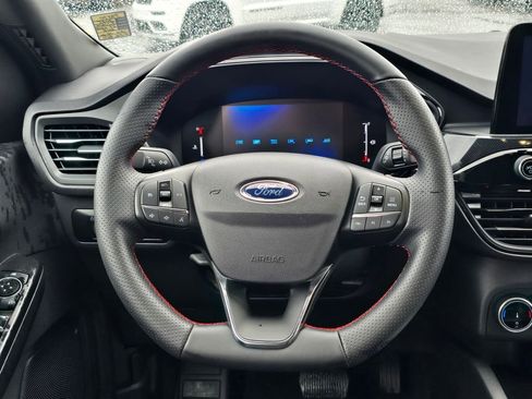 Used 2025 Ford Escape ST-Line image 17