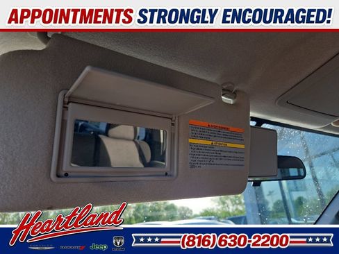 Used 2012 Suzuki Equator Sport AWD/4WD image 62