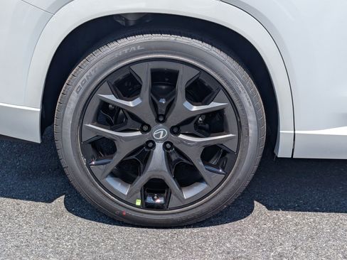 New 2026 Lexus TX 500h AWD w/ Technology Package image 7