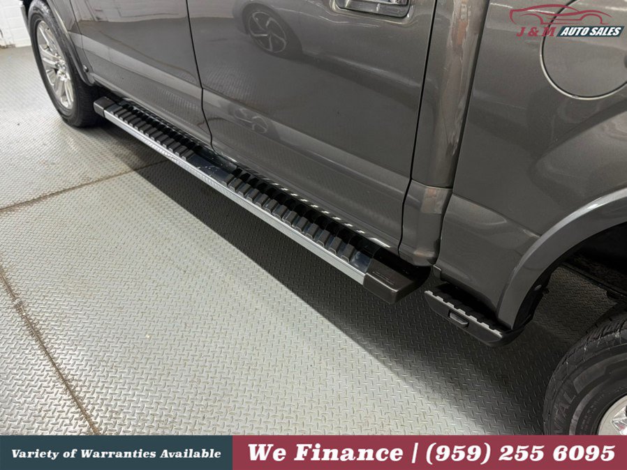 Used 2018 Ford F150 Lariat w/ Equipment Group 502A Luxury AWD/4WD image 12